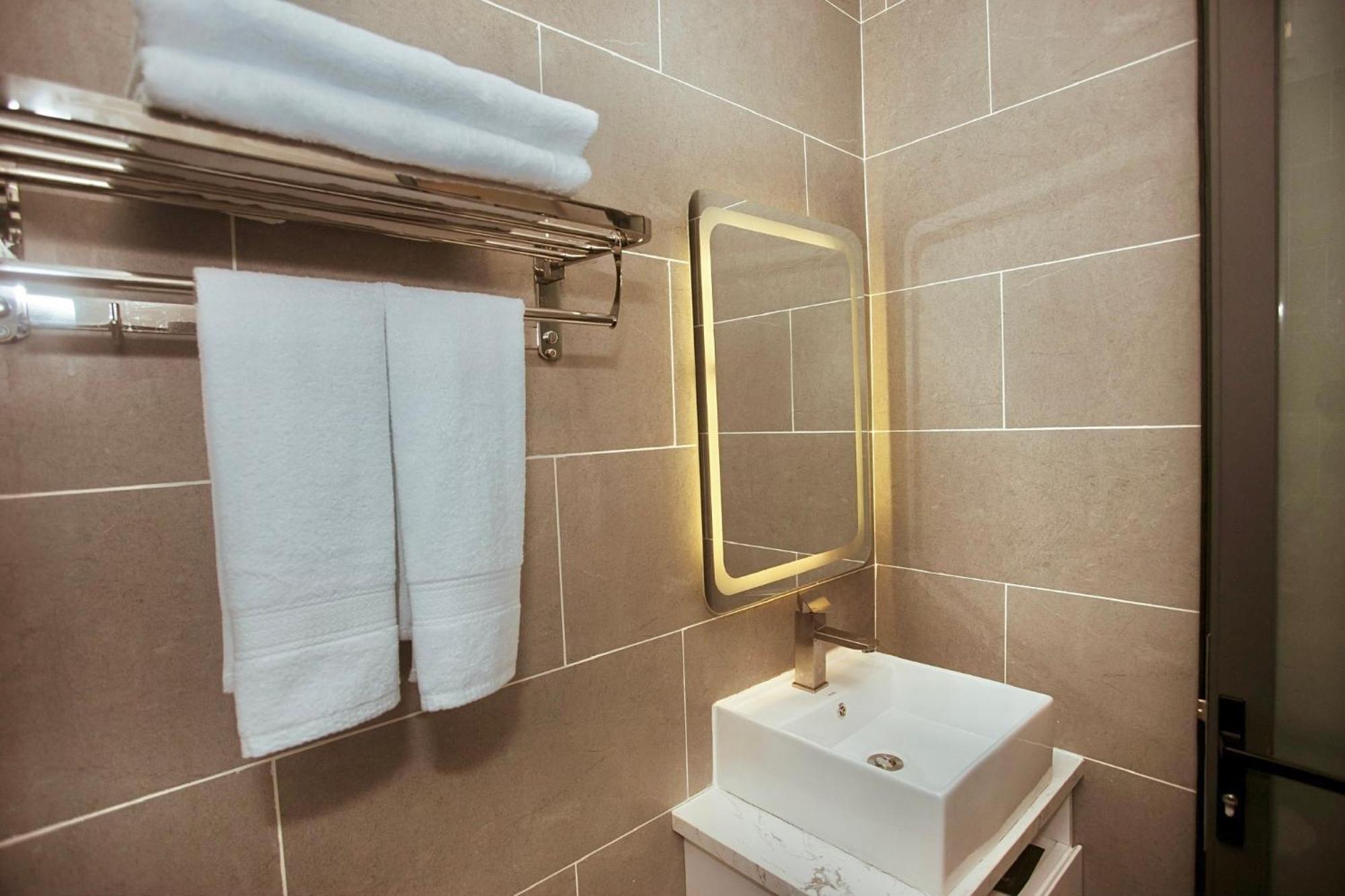 Lee Charming Hotel Nha Trang Luaran gambar